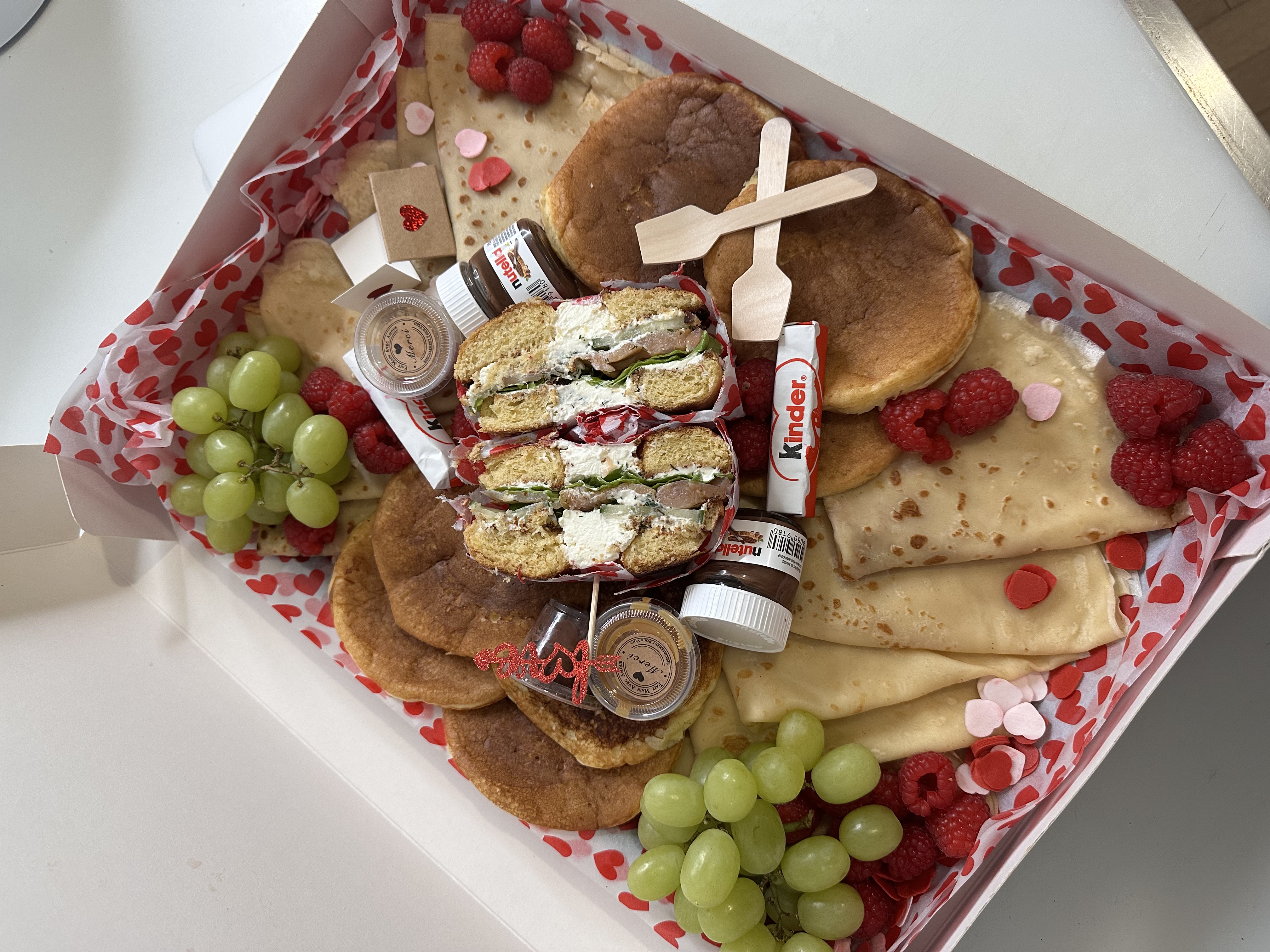 brunch crepes nutella