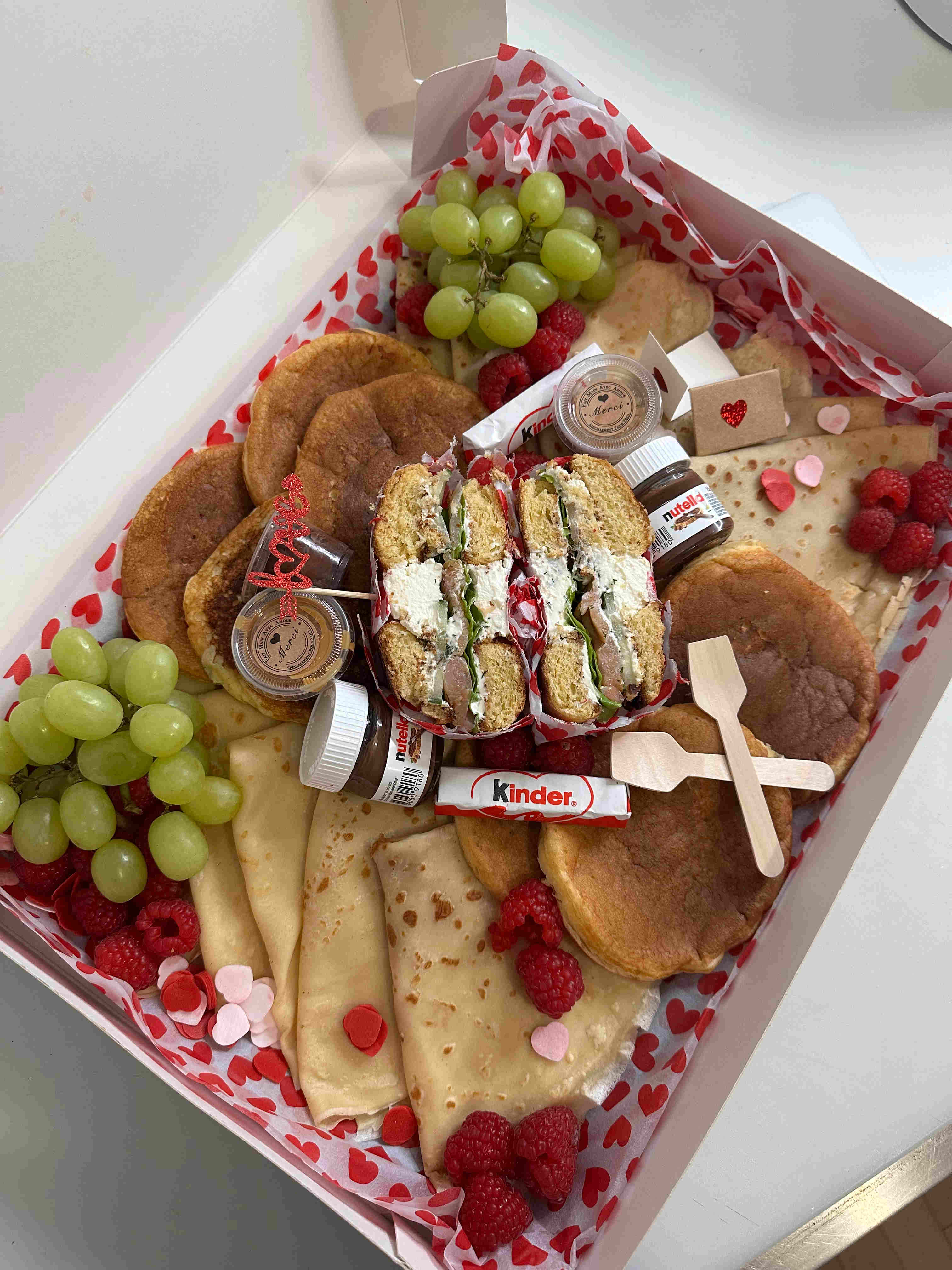 brunch crepes nutella