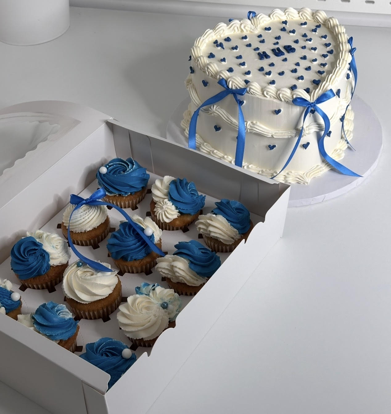 gâteau bleu